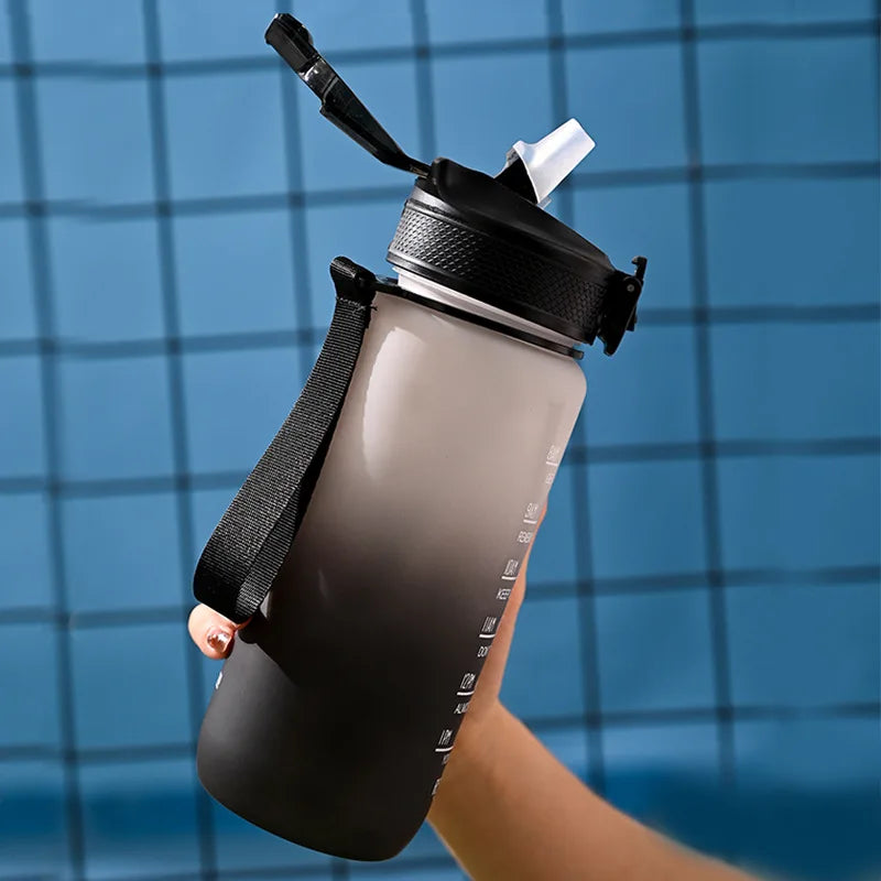 Garrafa de Água Motivacional 700ml com Canudo | Esportes e Atividades ao Ar Livre