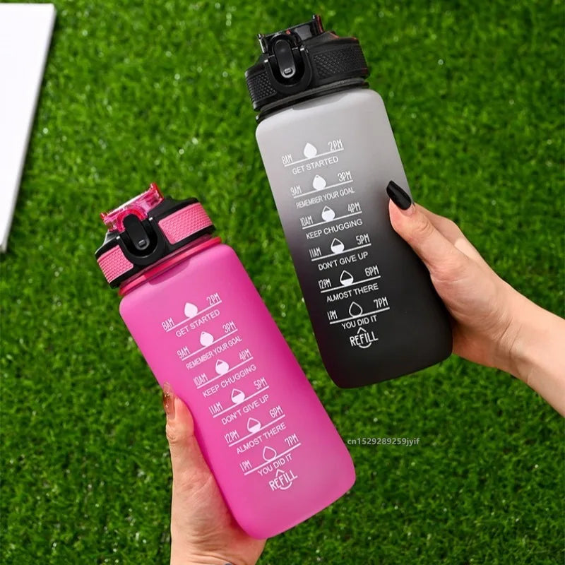 Garrafa de Água Motivacional 700ml com Canudo | Esportes e Atividades ao Ar Livre