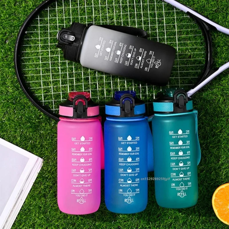 Garrafa de Água Motivacional 700ml com Canudo | Esportes e Atividades ao Ar Livre